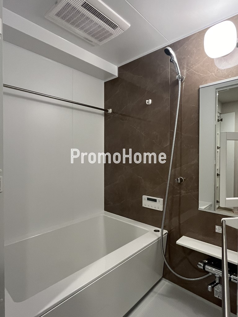 ジオエント秋葉原の浴室