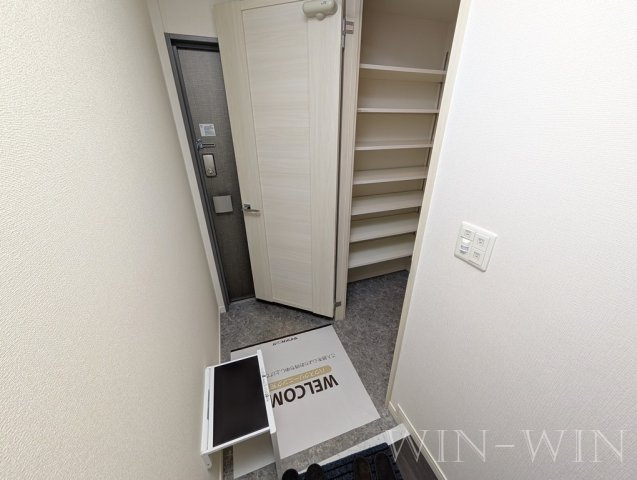 セントラルレジデンスの玄関