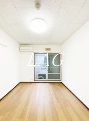 【居間・リビング】 | カミニート | 洋室のお部屋です。