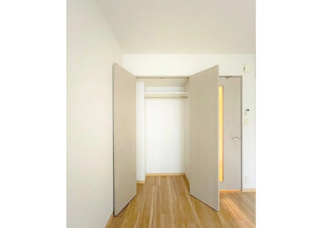 【収納】 | アルファード秋葉原 | 同仕様写真
初期費用約40万円！契約金分割・現金・クレジットカード可能♪