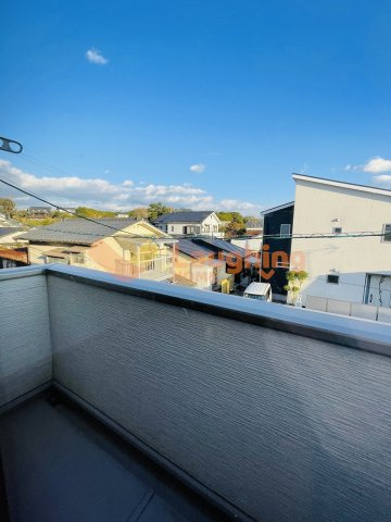 エスポアール国分のバルコニー|暖かな日差しのふりそそぐバルコニー