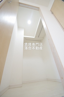 【収納】 | リブリ・Sommet・峰 | 便利なウォークインクローゼット♪