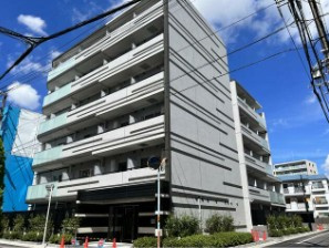 【外観パース】 | ガリシア中野富士見町 | 鉄筋コンクリート造のがっちりとした建物。