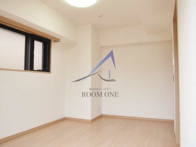 ルーブル大塚伍番館の居間・リビング|洋室のお部屋です。