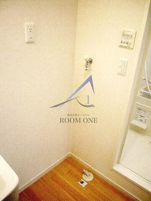 ガヴォットの設備|洗濯機置き場です。