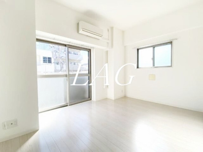 【居間・リビング】 | グランクール高輪 | 洋室のお部屋です。