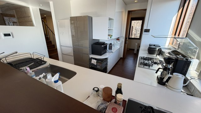 旧軽井沢倶楽部 遊び心満載の間取りの中古戸建のキッチン