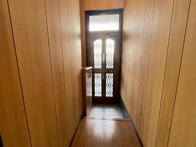 須磨寺町4丁目貸戸建の玄関