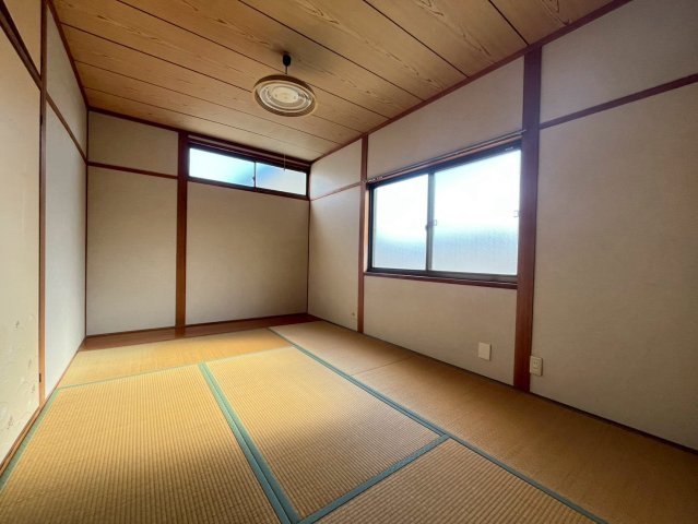 須磨寺町4丁目貸戸建の和室