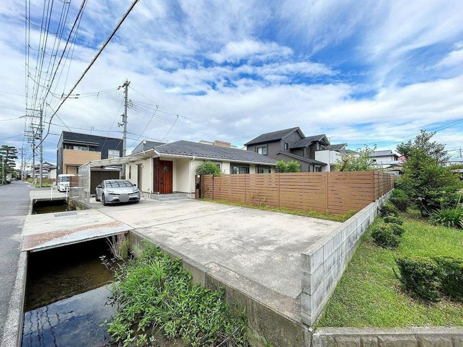 守山市播磨田町　中古戸建の外観
