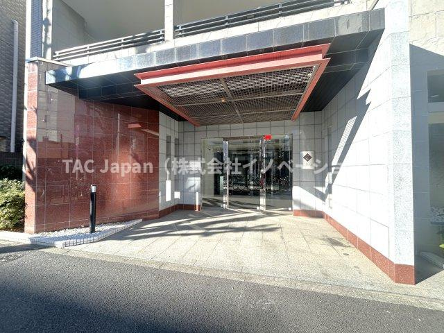 エルフィーノ浅草のエントランス