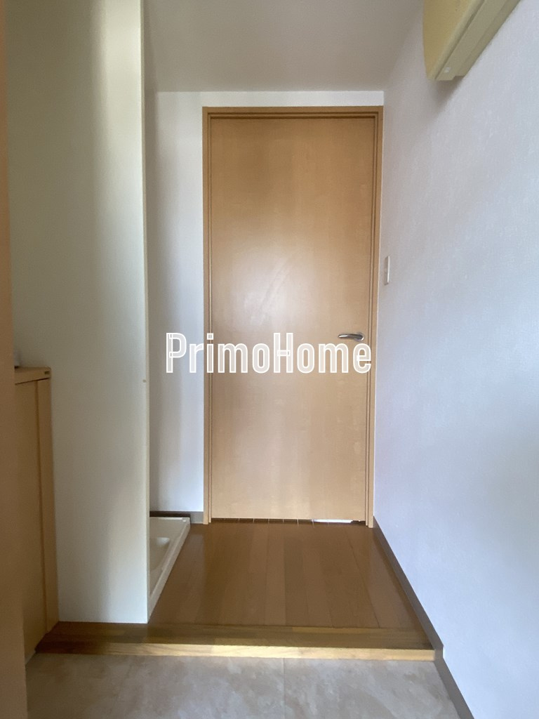 プレール・ドゥーク神田の玄関