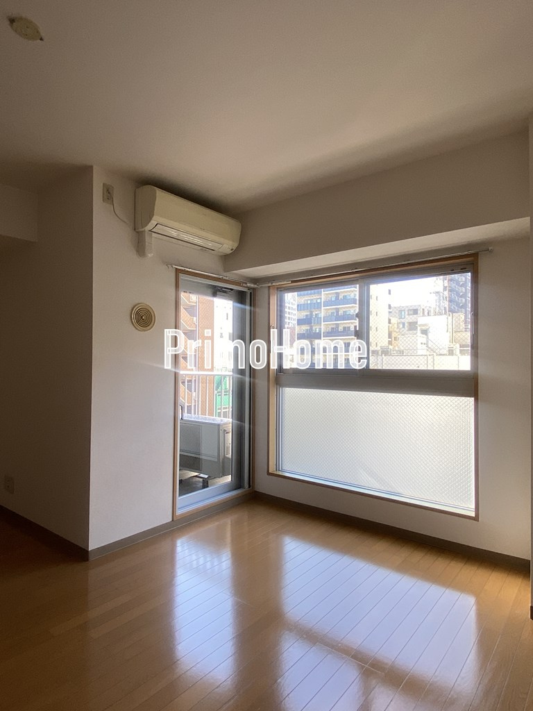 プレール・ドゥーク神田の洋室