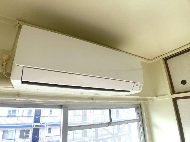 ビレッジハウス鈴蘭台1号棟の設備|エアコン2台付いてます