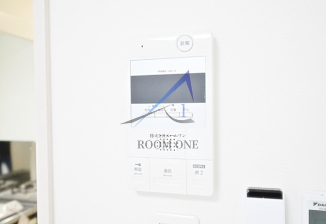 サザンロード北千住のセキュリティ|モニター付きインターホンです。