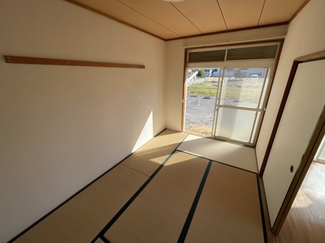 ヴィラローズの和室