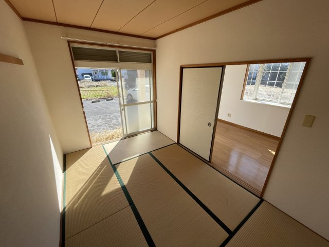 ヴィラローズの和室