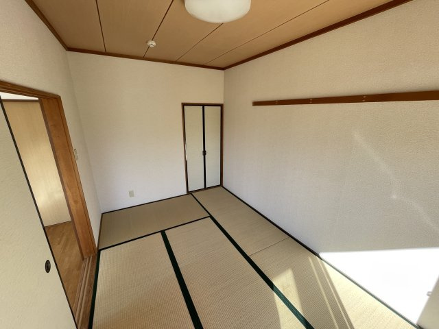 ヴィラローズの和室