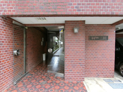 【エントランス】 | セントラル三田