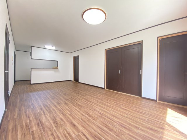 【居間・リビング】 | 西区谷尾崎町 | ☆1階☆