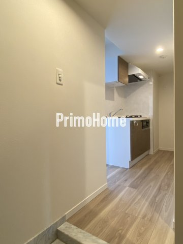 クレイシア神田淡路町の玄関