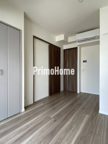 クレイシア神田淡路町の洋室