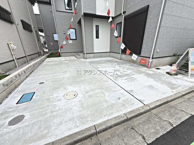所沢市東狭山ケ丘3丁目・全5棟　新築一戸建　3号棟の駐車場|カースペース並列2台
