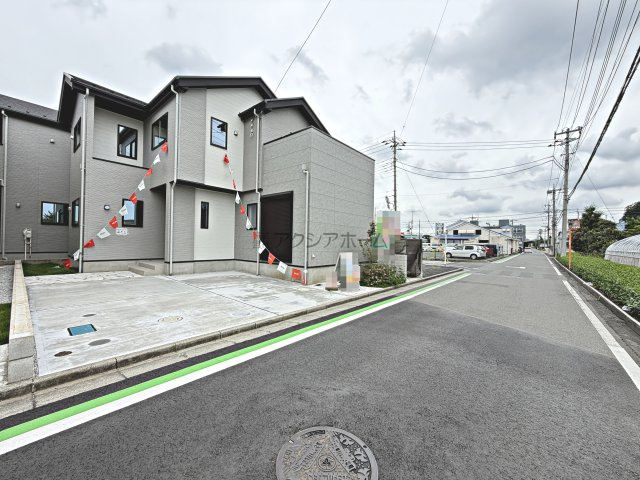 所沢市東狭山ケ丘3丁目・全5棟　新築一戸建　3号棟の前面道路含む現地写真
