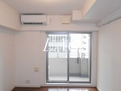 【居間・リビング】 | アクロス目黒 | 洋室のお部屋です。