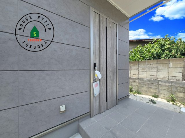 福岡市西区拾六町4丁目第1-3（3号棟）の外観：施工例|おでかけの時も帰った時も、「我が家」を最初に感じでもらえる素敵な空間に。