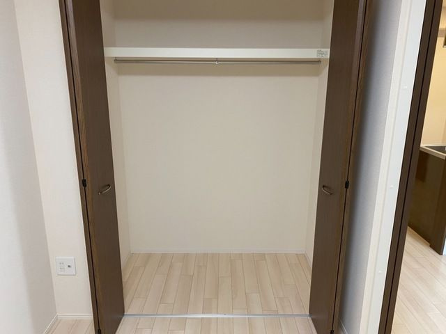 西宮市山口町　アパート新築工事の収納|同メーカー施工のイメージ写真です。