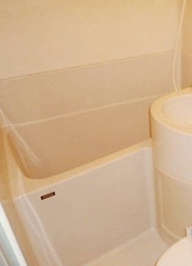 レオパレス大原の浴室