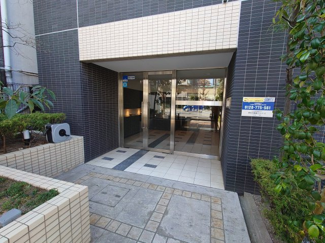 【エントランス】