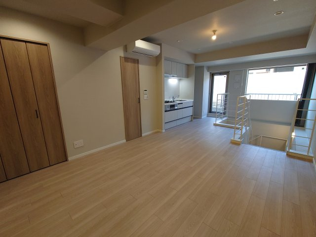 【居間・リビング】