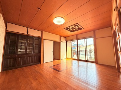 馬場ハウスの駐車場