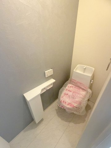 三郷市幸房　新築戸建　全1棟のトイレ|2階のトイレです