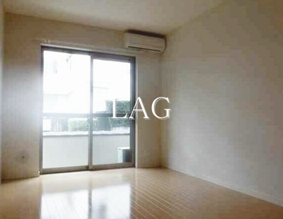 【居間・リビング】 | シェソワ | 洋室のお部屋です。