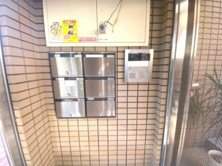 【エントランス】