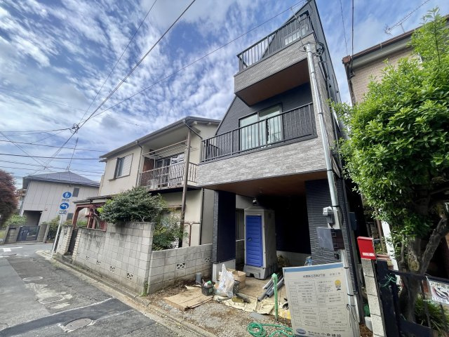 【前面道路含む現地写真】 | 中野区江古田2丁目　新築戸建 | ◇いよいよ完成です◇