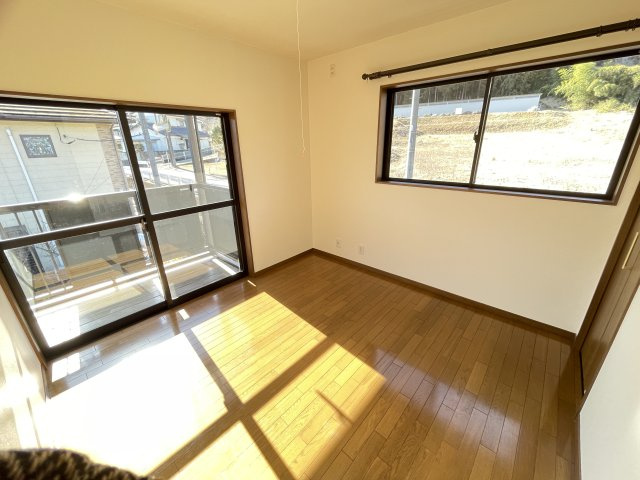 藤岡市鬼石　中古1200の洋室