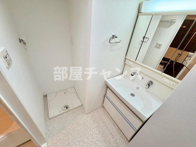 アスピラシオン名駅の独立洗面台