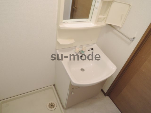 グランメールコートの洗面所