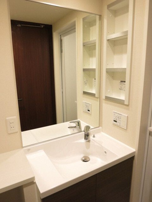 【独立洗面台】 | Ａ－ｓｔａｎｄａｒｄ芝浦 | 朝の身支度には欠かせない独立洗面化粧台