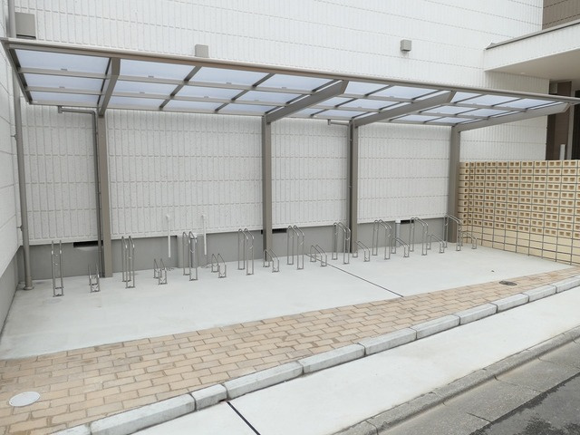 ラムール・ド・センケイの周辺