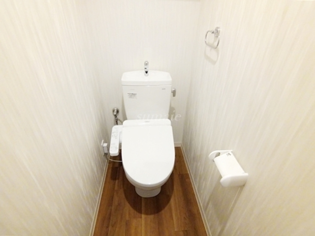 Y・Kレジデンス赤羽西のトイレ|温水洗浄便座付きおトイレです☆