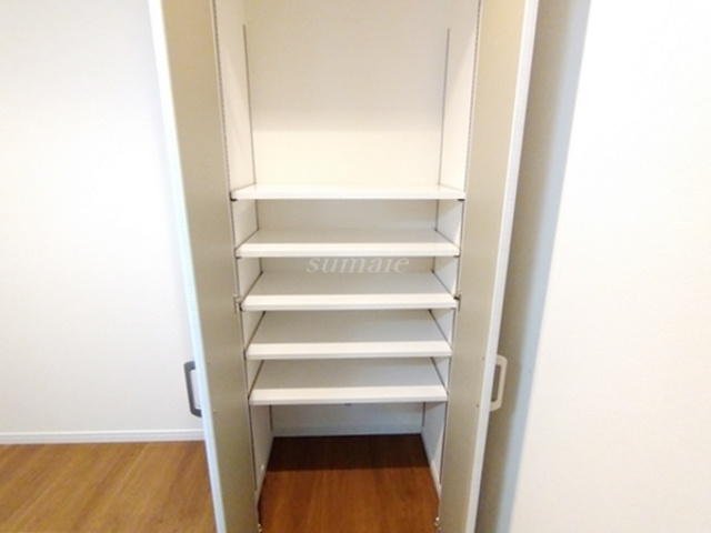 Y・Kレジデンス赤羽西の収納|パントリーです☆