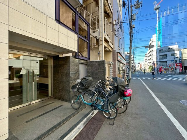 T-WOODの外観|【新生活応援キャンペーン実施中】
お問合せ当日でもご見学可能です！
ぜひお気軽にお問合せください。