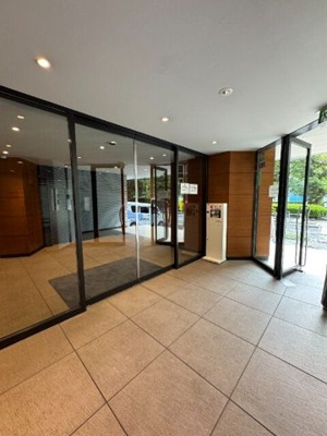 【エントランス】 | レジディア芝浦 | 清潔なエントランスです