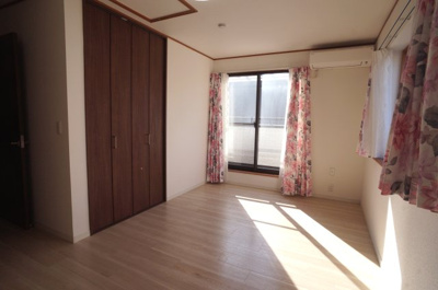 【洋室】 | 三郷市戸ヶ崎１丁目戸建