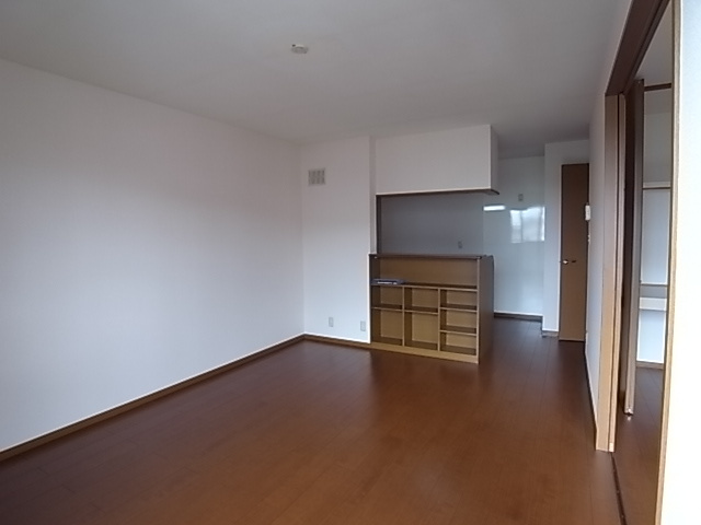 メゾンプレミールＢの居間・リビング